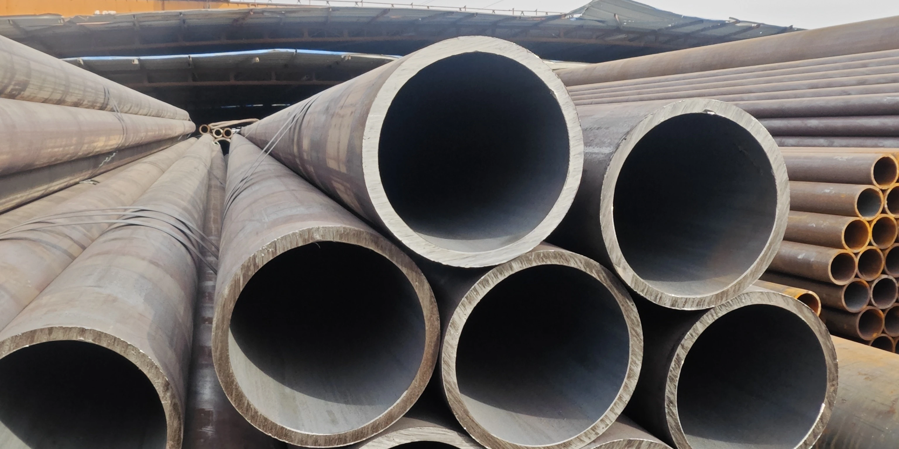 Carbon Steel Seamless Boiler Tube Carbon Steel Seamless Boiler Tube