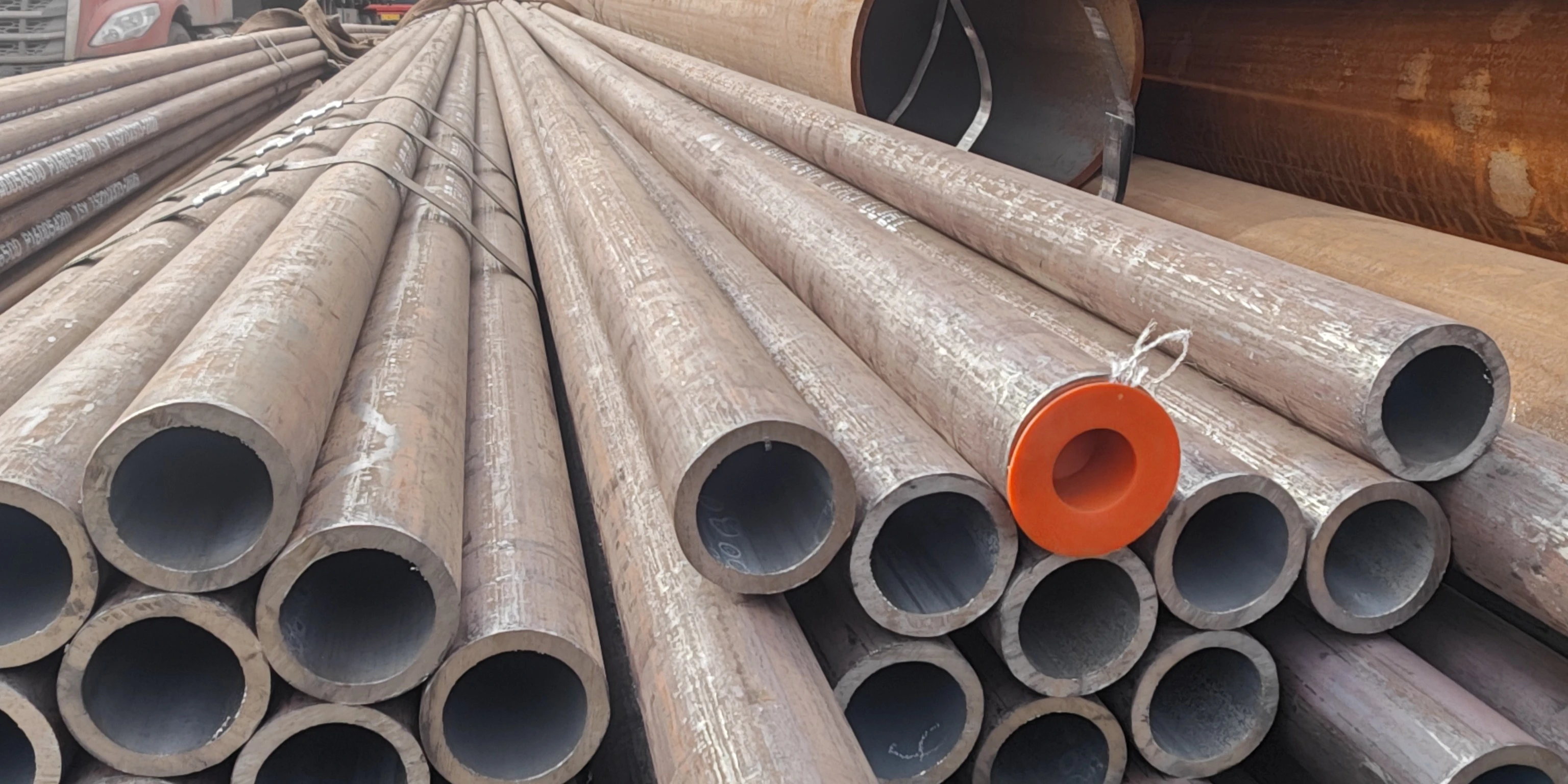 Carbon Steel Seamless Boiler Tube Carbon Steel Seamless Boiler Tube