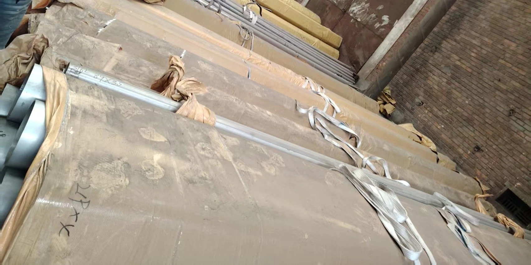 Large Diameter Stainless Steel Tubing Large Diameter Stainless Steel Tubing