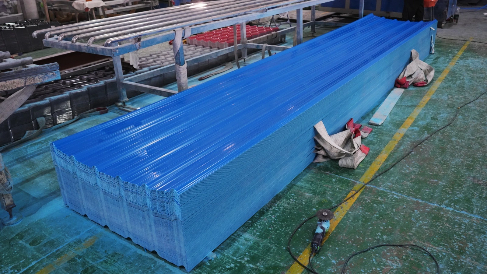 PPGI Color Coated Corrugated Roofing Sheet PPGI Color Coated Corrugated Roofing Sheet