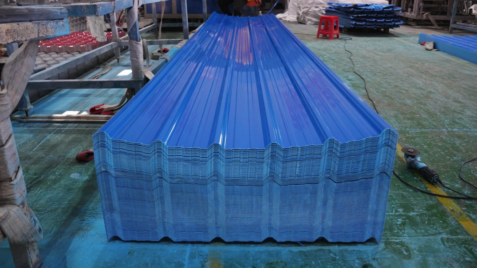 PPGI Color Coated Corrugated Roofing Sheet PPGI Color Coated Corrugated Roofing Sheet